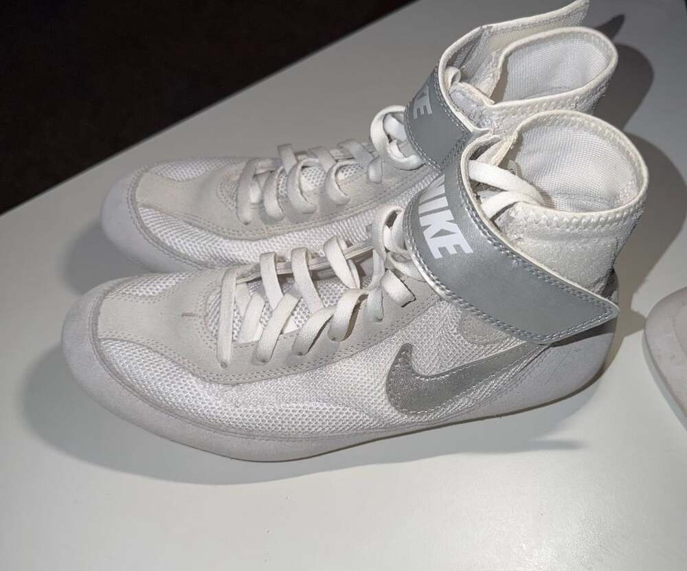 Nike SpeedSweep VII Wrestling Shoes White Metallic Silver 366683-100
